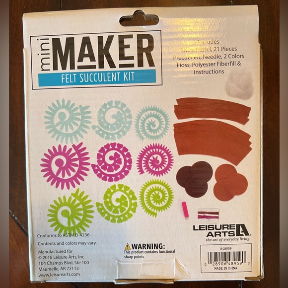 Mini Maker Felt Succulent Kit - Picture 5 of 7
